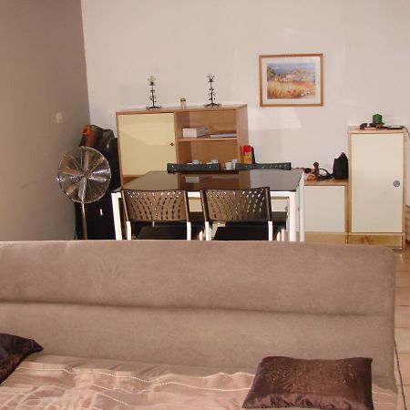 25 Fm 2 D Apartment Coursan Ngoại thất bức ảnh