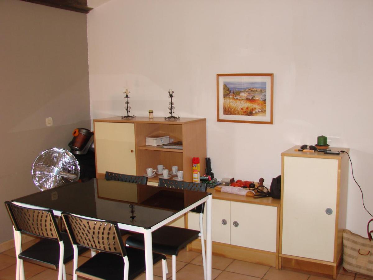 25 Fm 2 D Apartment Coursan Ngoại thất bức ảnh